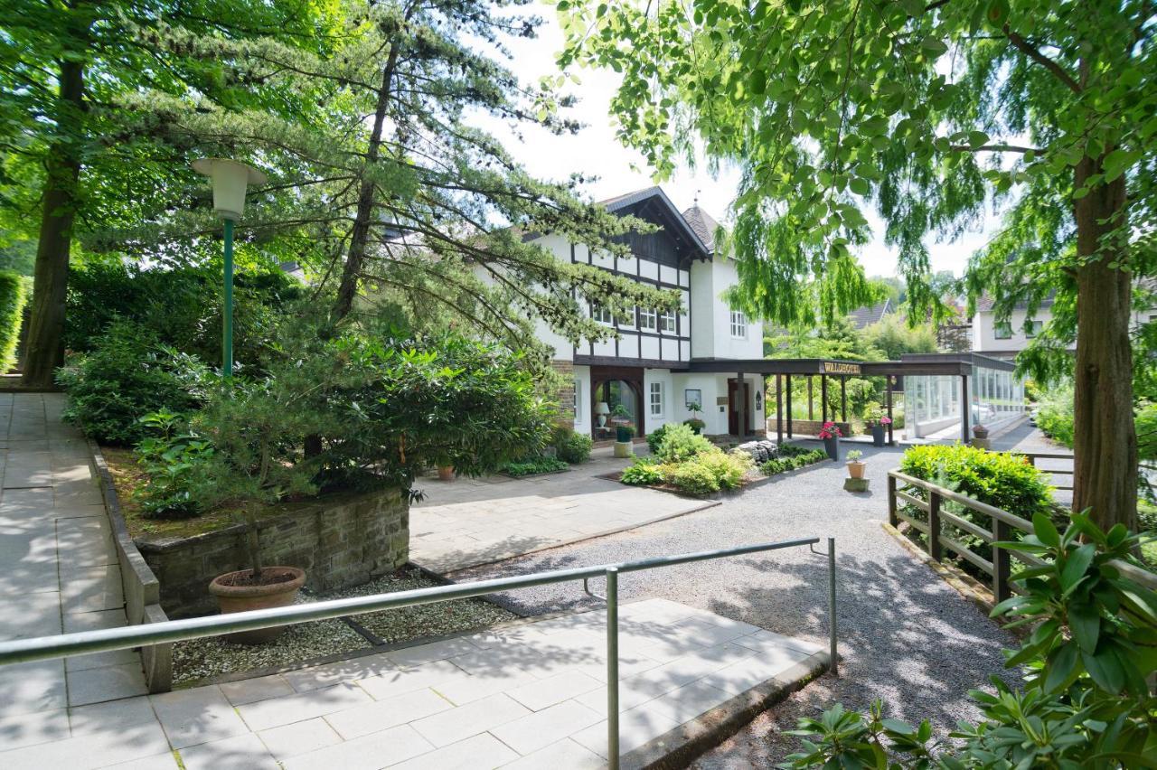 Romantik Waldhotel Mangold Bergisch Gladbach Exterior foto